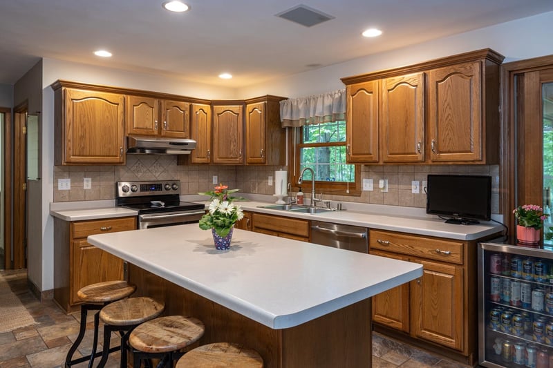 W5940 Moonflower Dr, Appleton, WI 54915