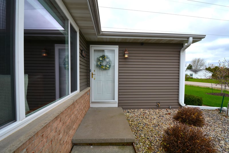 W5997 Garnet Dr, Appleton, WI 54915