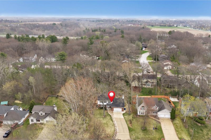 305 Windward Rd, Green Bay, WI 54302