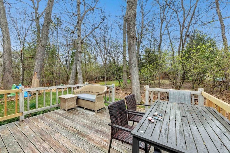305 Windward Rd, Green Bay, WI 54302