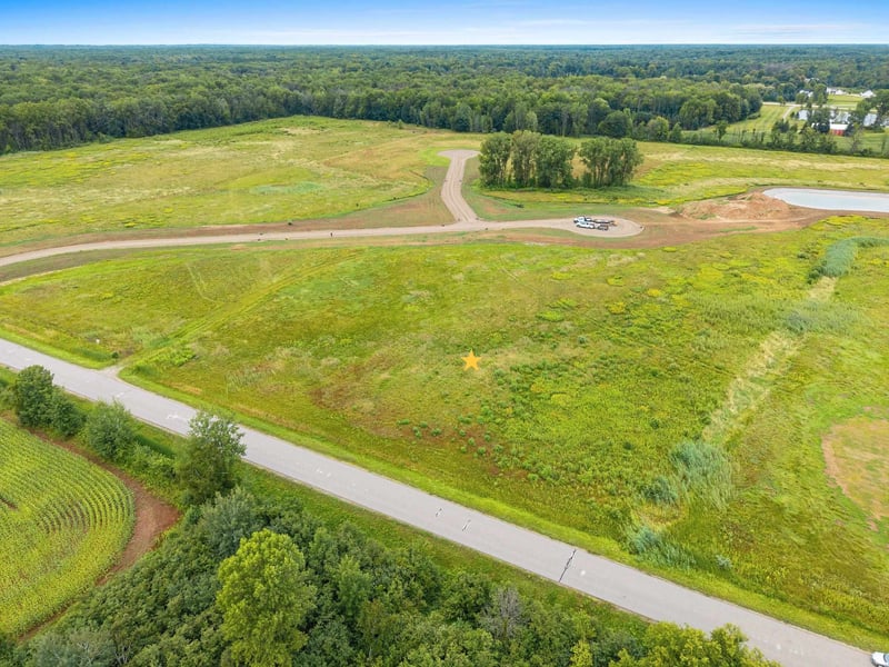 1922 Lost Trl, Suamico, WI 54173