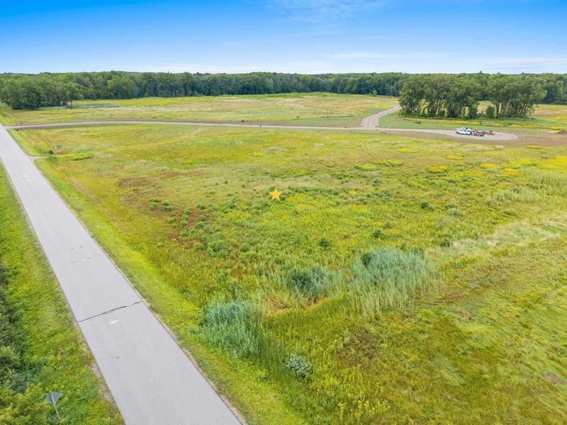 1922 Lost Trl, Suamico, WI 54173