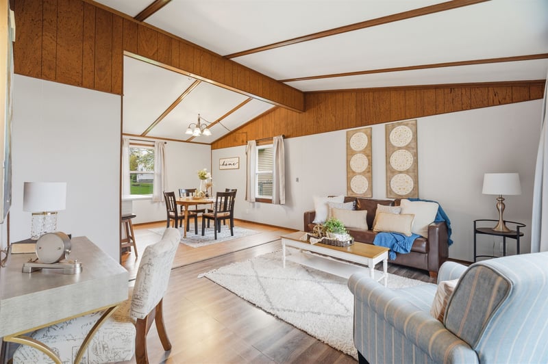 920 Lark St, Oshkosh, WI 54902