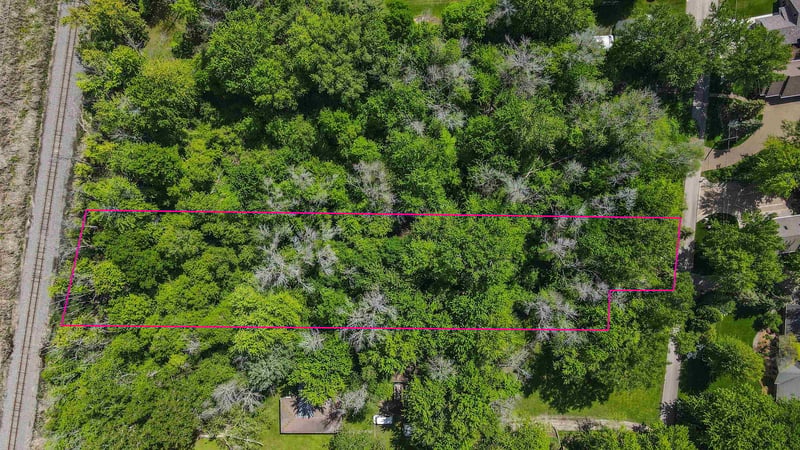 Firelane 6 , Menasha, WI 54952
