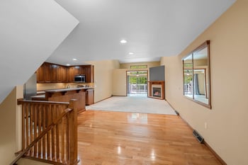 1243 Prairie Falcon Trl, Green Bay, WI 54313-7177