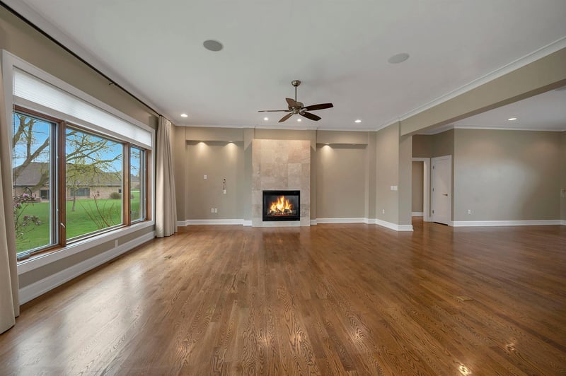 3335 Langdon St, Green Bay, WI 54311