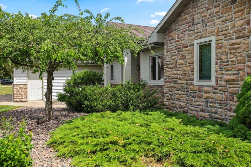 W4847 Cliff View Dr, Sherwood, WI 54169