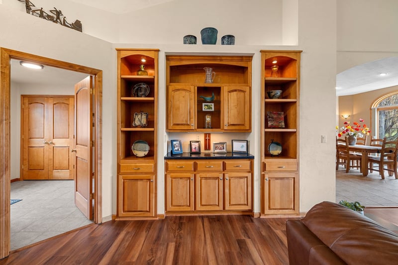 W4847 Cliff View Dr, Sherwood, WI 54169