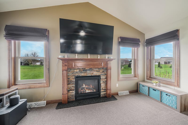 N984 Glennview Dr, Greenville, WI 54942