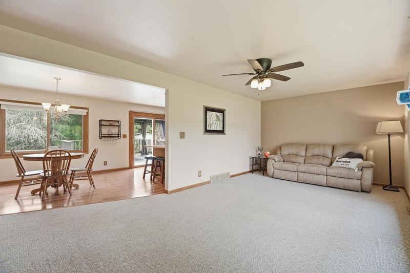 5588 Brown Rd, Little Suamico, WI 54141