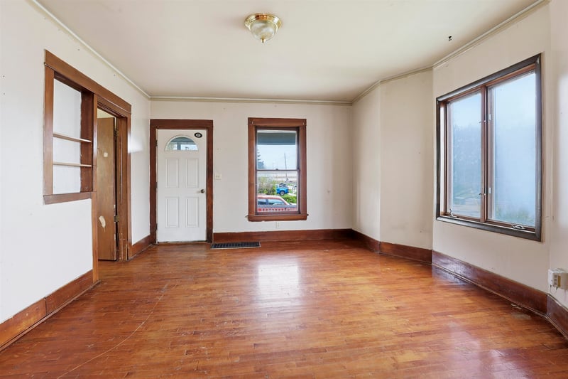 502 Adams St, Neenah, WI 54956