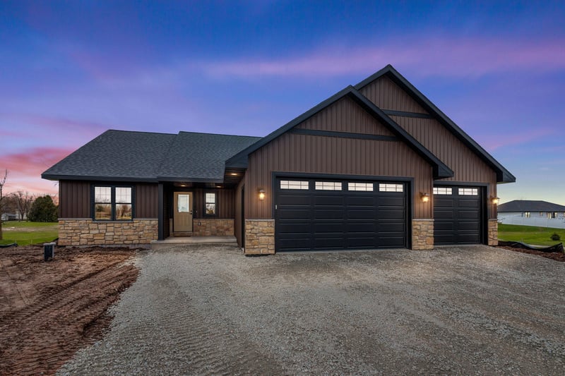 5096 Adalbert Ln, New Franken, WI 54229