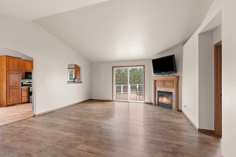4814 Isabella Cir, Hobart, WI 54155-9250