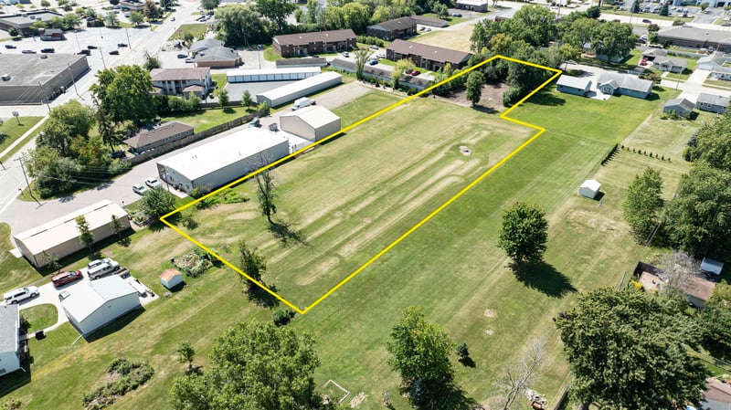 Greenfield St, Neenah, WI 54956