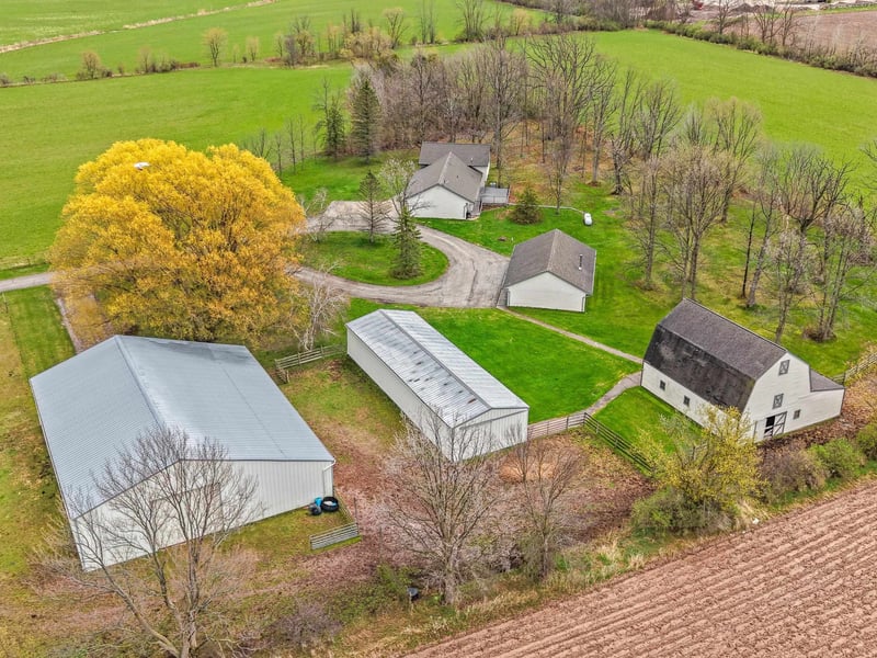3434 Willow Rd, Green Bay, WI 54311