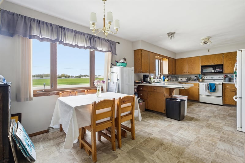 443 Main St, Chilton, WI 53014