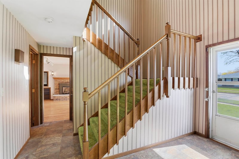 3113 Peachtree Ln, Appleton, WI 54911