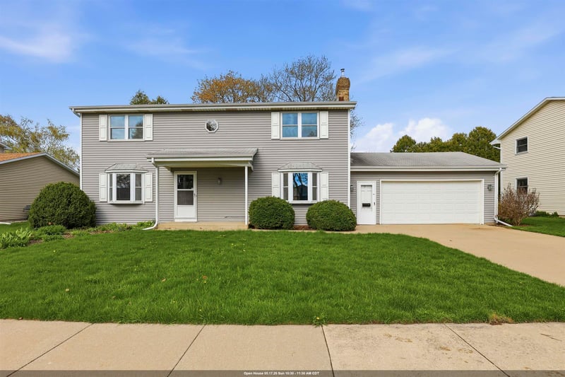 3113 Peachtree Ln, Appleton, WI 54911