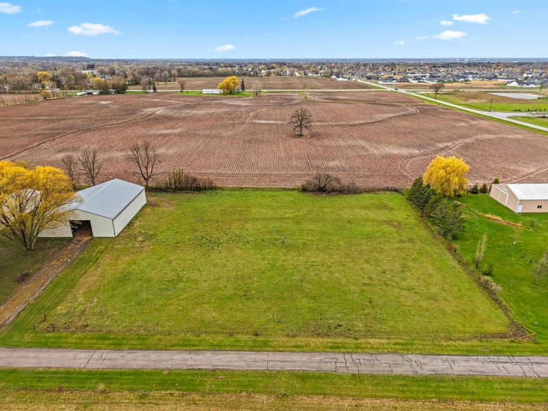 3434 Willow Rd, Green Bay, WI 54311