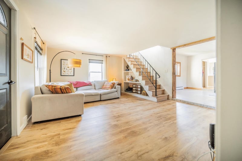 341 Rosalia St, Oshkosh, WI 54901