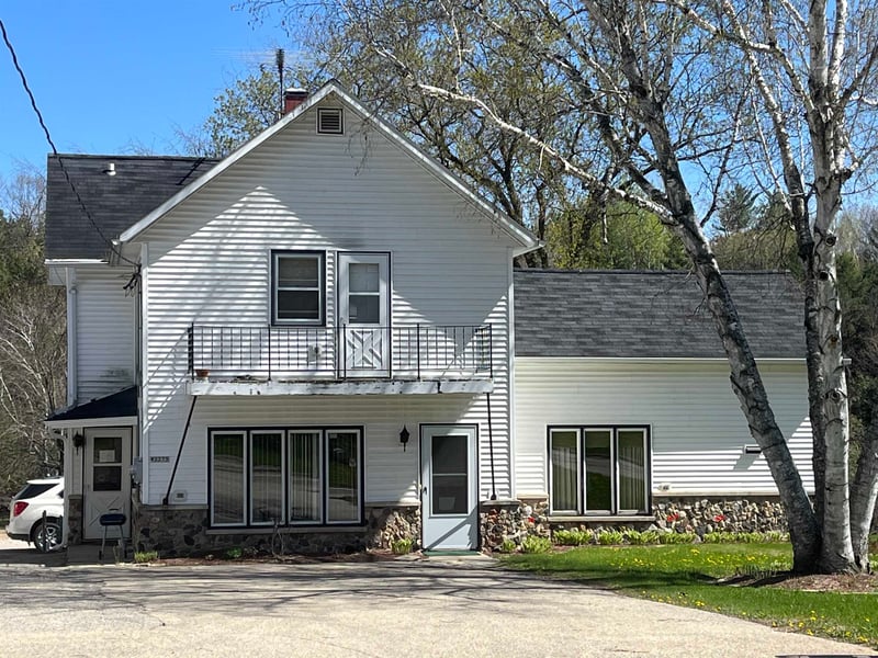 W2275 Wi 22 Hw, Gillett, WI 54124