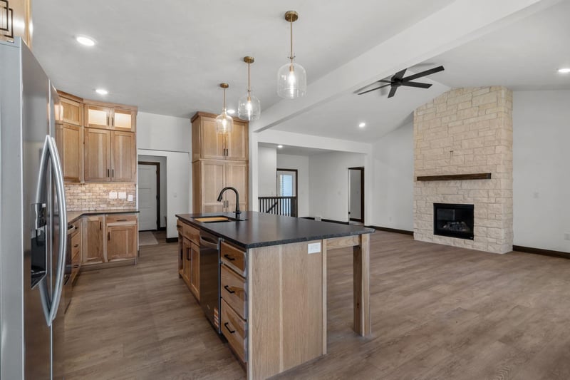 N9266 Homestead Ln, Appleton, WI 54915