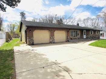 1760 Oakdale Ave, Green Bay, WI 54302