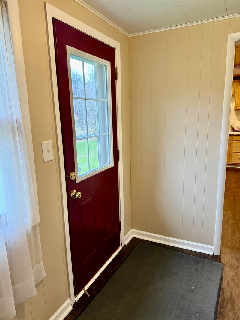 14681 Paya Lake Rd, Mountain, WI 54149