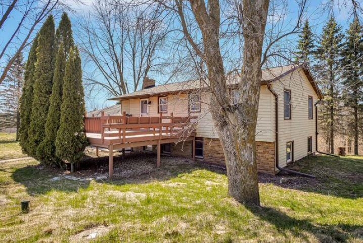 E0636 J J Rd, Luxemburg, WI 54217