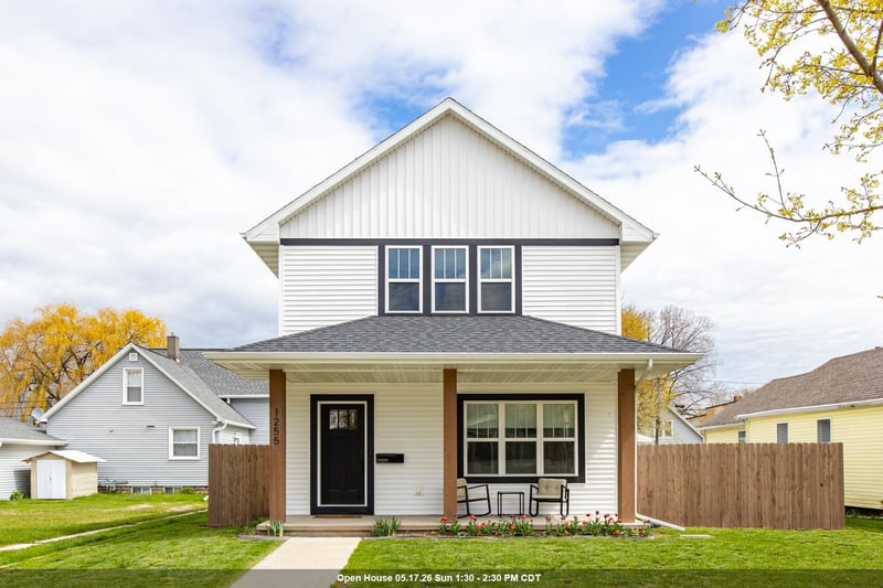 1255 Cherry St, Green Bay, WI 54301