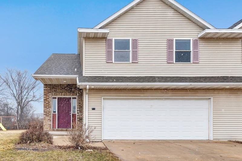713 Edge Point Ct #1, De Pere, WI 54115