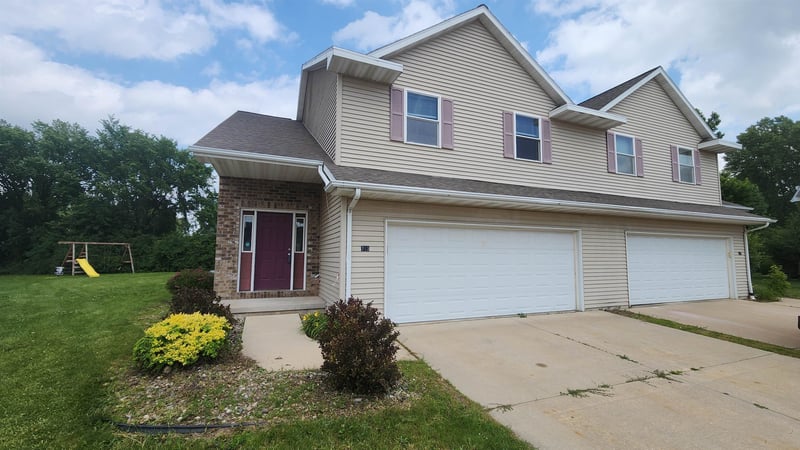 713 Edge Point Ct #1, De Pere, WI 54115