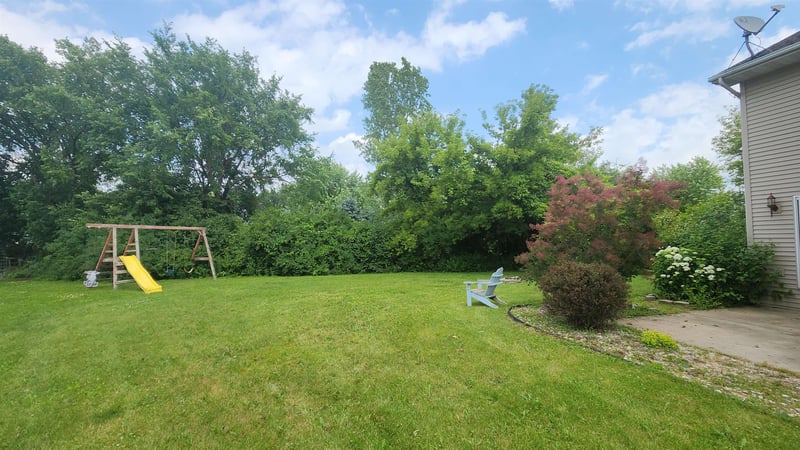 713 Edge Point Ct, De Pere, WI 54115