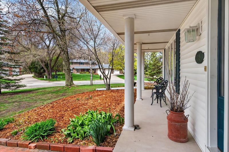 2429 Morning Star Trl, Green Bay, WI 54302-4320