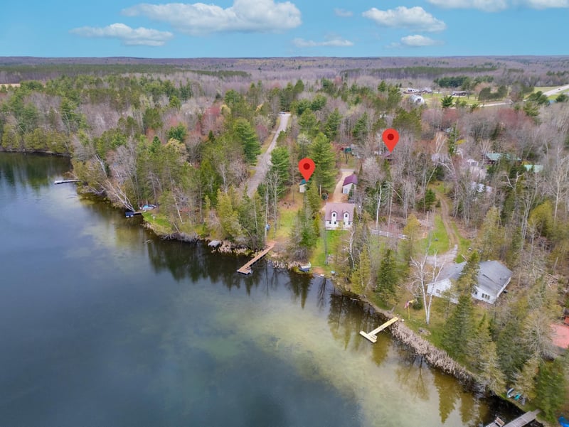 13412 Kresse Ln, Mountain, WI 54149-9501