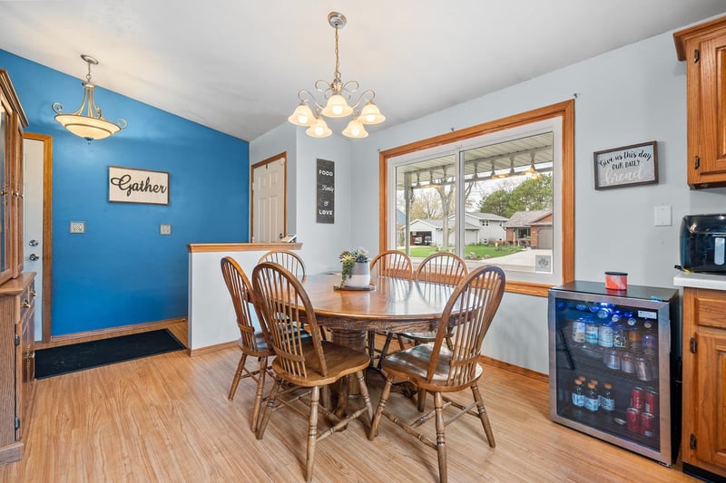 814 Flambeau Pl, De Pere, WI 54115-3666