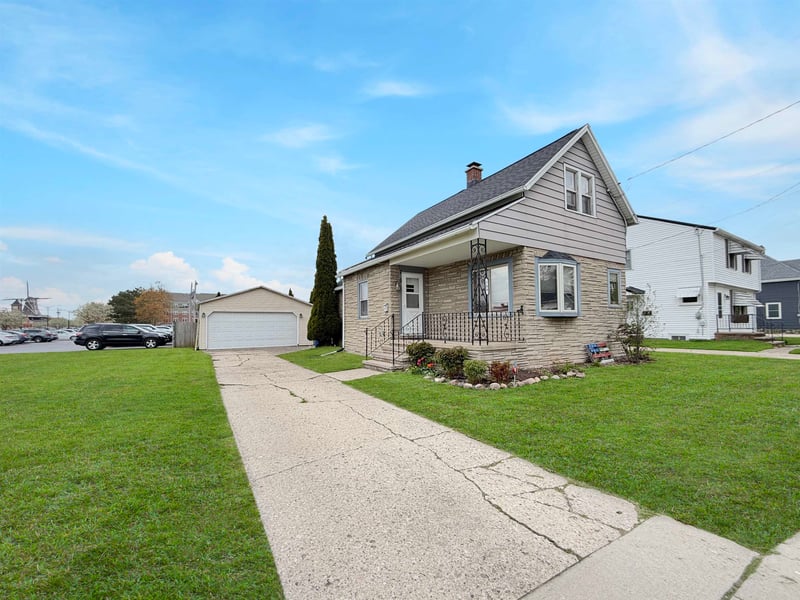 709 Wilson St, Little Chute, WI 54140-0000