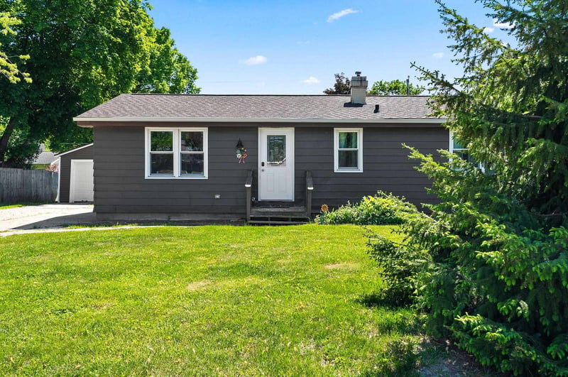 634 Memory Ave, Green Bay, WI 54301