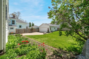 1119 Parkway Ave, Oshkosh, WI 54901-4678