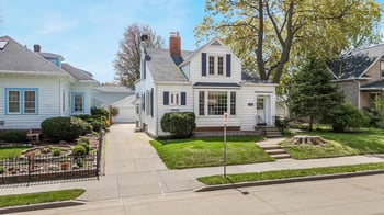 1119 Parkway Ave, Oshkosh, WI 54901-4678