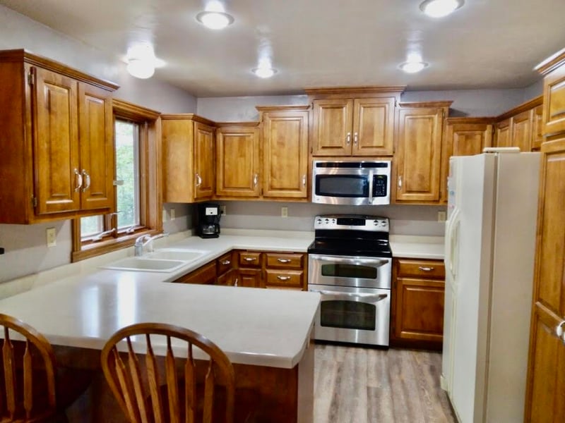 16279 Crestview Dr, Mountain, WI 54149