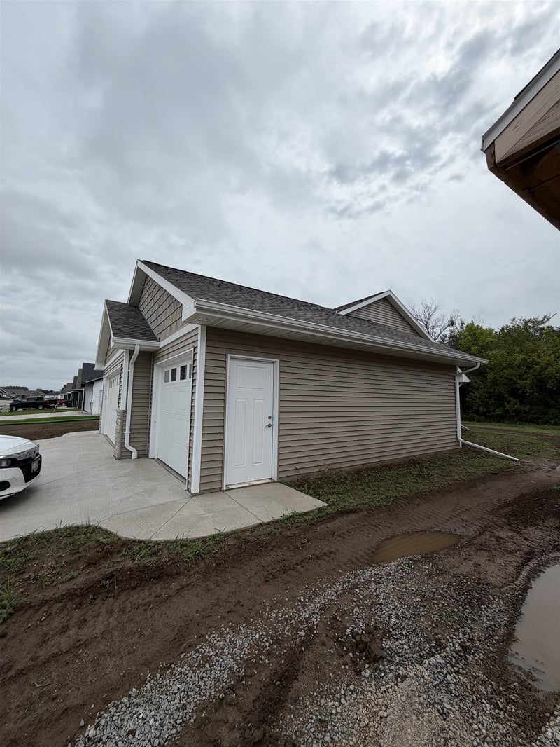 1731 Betty Jean Ln, Green Bay, WI 54313-0000