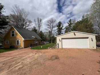 W11030 Riverside Rd, Marion, WI 54950