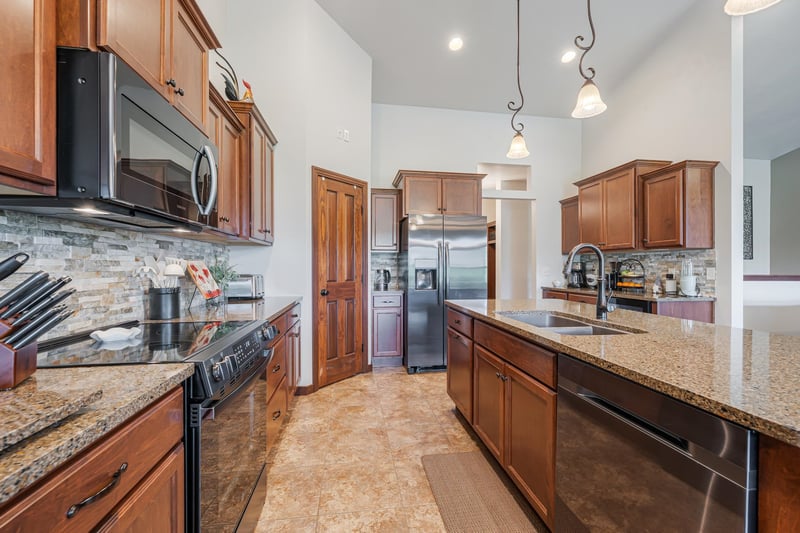 889 Hubble Ln, Appleton, WI 54913