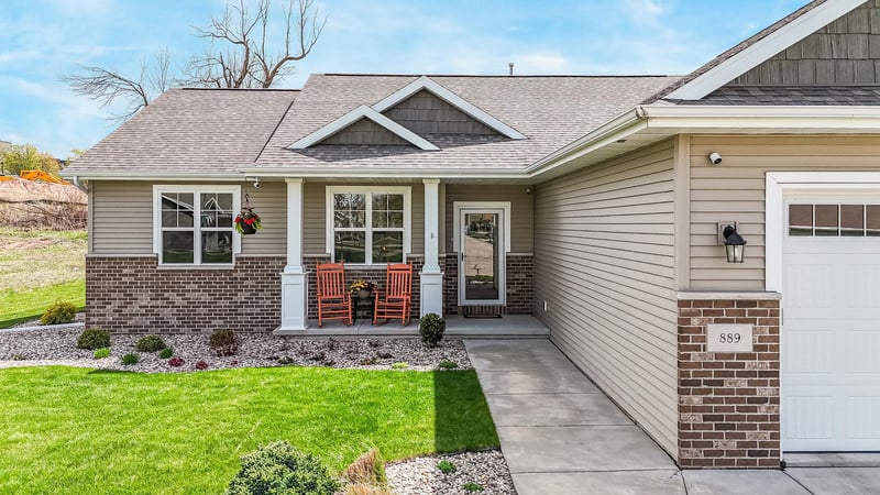 889 Hubble Ln, Appleton, WI 54913