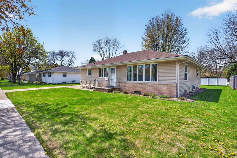 2101 Welhouse Dr, Kaukauna, WI 54130-0000
