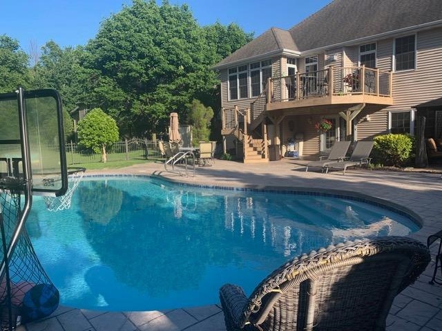 2187 Palmer Dr, Green Bay, WI 54311