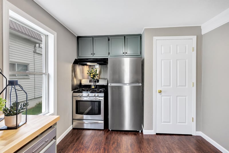 108 Winnebago St, De Pere, WI 54115