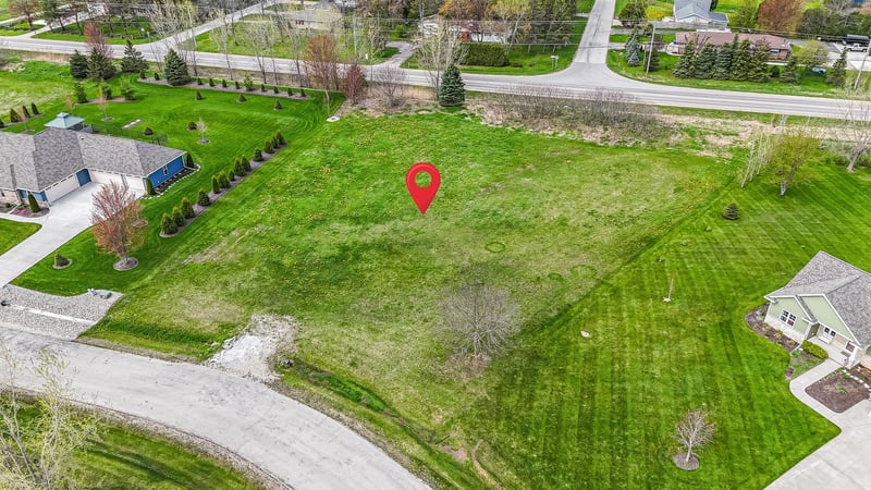 Steeple Dr #17, Appleton, WI 54913