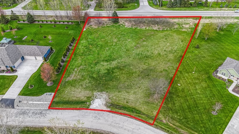Steeple Dr #17, Appleton, WI 54913